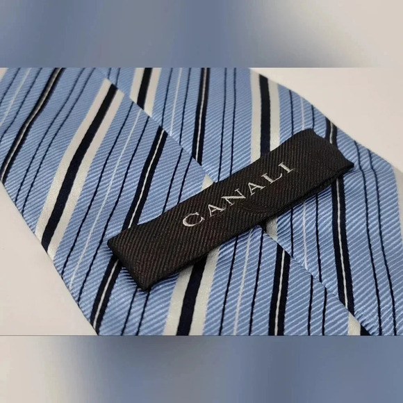Canali Men's Tie Neck Tie  Blue Striped 100% Seta Silk Italy 58" MINT - Picture 8 of 10